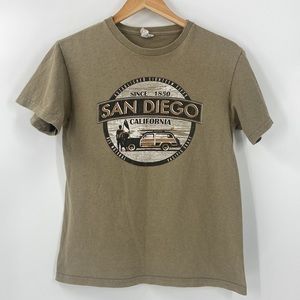 Retro T-shirt San Diego logo California 1850 muted tone cotton Vintage car surf